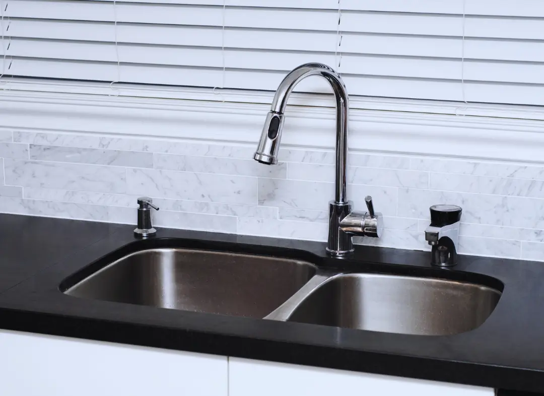 Changement Mitigeur d'évier Saint-Privat-des-Vieux